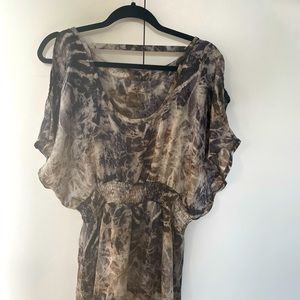 Tie- dye look satiny shoulder cut out top
